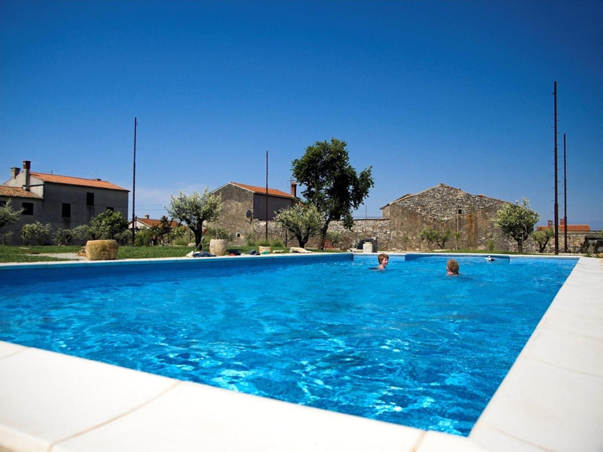 Marceta - Apartments & Rooms With Swimming Pool Fazana Bagian luar foto